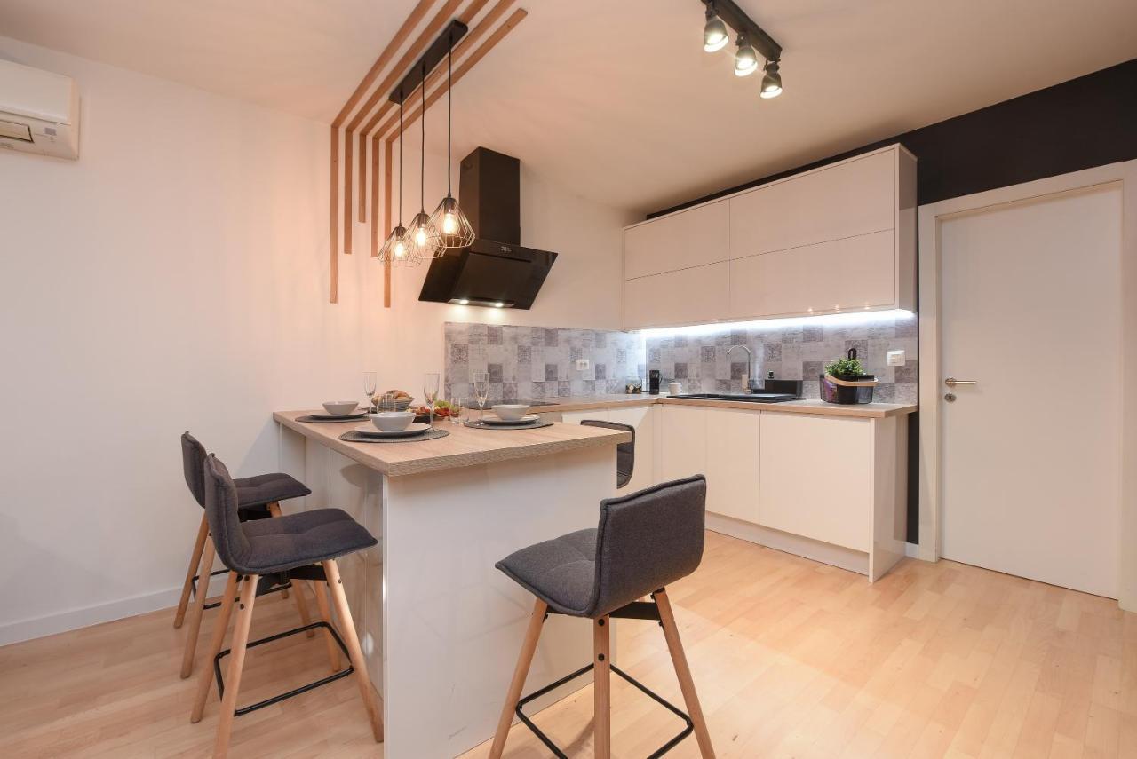 L&R Luxury Apartment- Free Parking Zadar Exterior foto